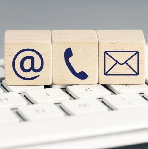 contactForm.intro.imageAlt